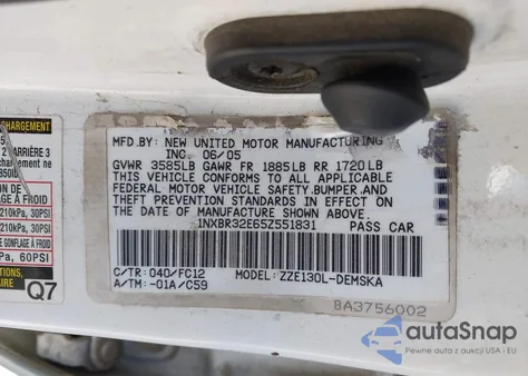 2005 Toyota Corolla S из США, поврежденный, VIN 1NXBR32E65Z551831